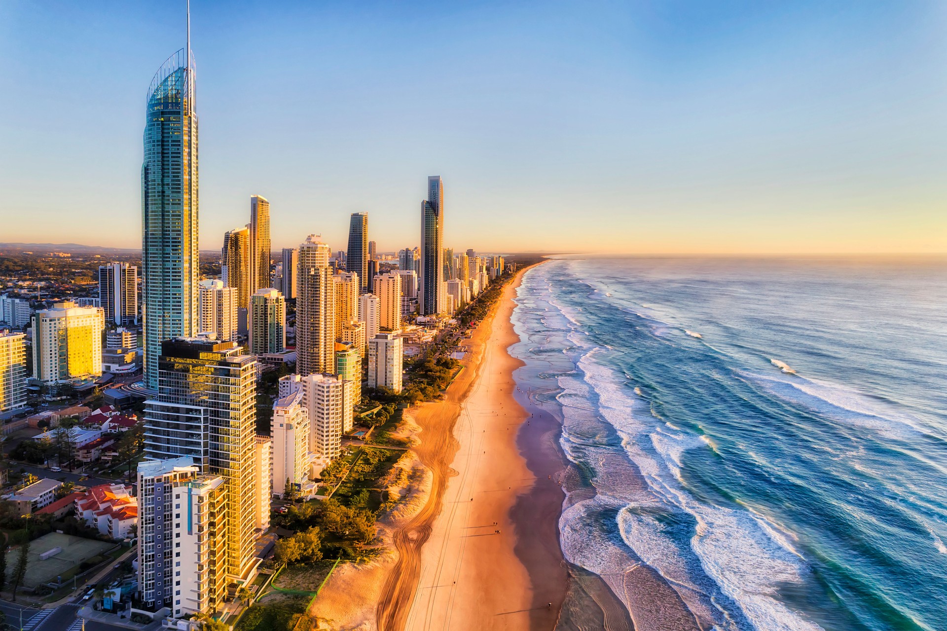 D QLD SP Rise sunlight 2 north